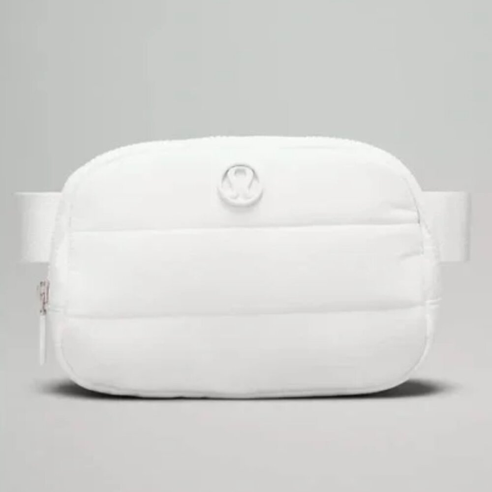 NWT!‎ Lululemon Everywhere Belt Bag 1L Wunder Puff WHITE